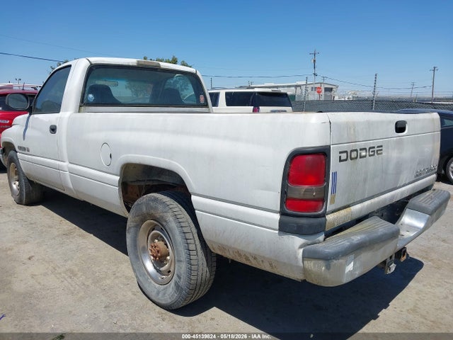 45139824 :رقم المزاد ، 3B7KC26Z4XM552710 vin ، 1999 Dodge Ram 2500 St مزاد بيع