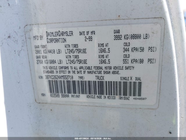 45139824 :رقم المزاد ، 3B7KC26Z4XM552710 vin ، 1999 Dodge Ram 2500 St مزاد بيع