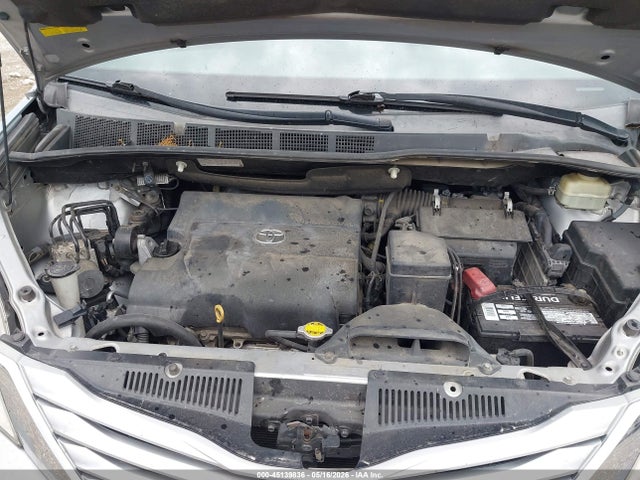 Продаж на аукціоні авто 2016 Toyota Sienna Le 8 Passenger, vin: 5TDKK3DCXGS740140, номер лоту: 45139836
