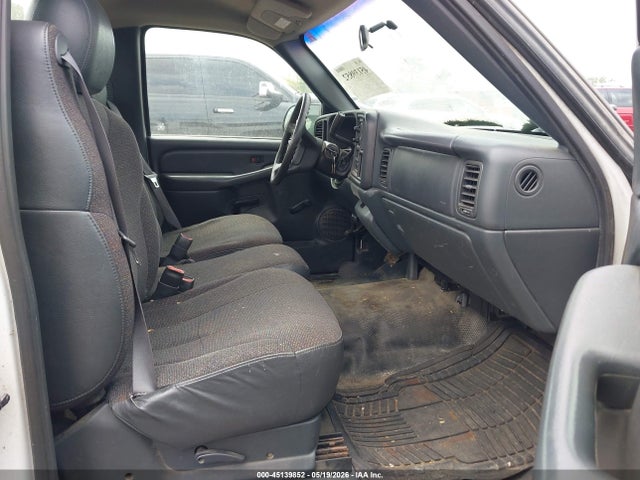 Продаж на аукціоні авто 2000 Chevrolet Silverado 1500, vin: 1GCEC14V7YE261763, номер лоту: 45139852