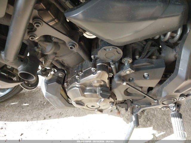 45139859 :رقم المزاد ، JYARM27Y4KA000854 vin ، 2019 Yamaha Mt07 C مزاد بيع