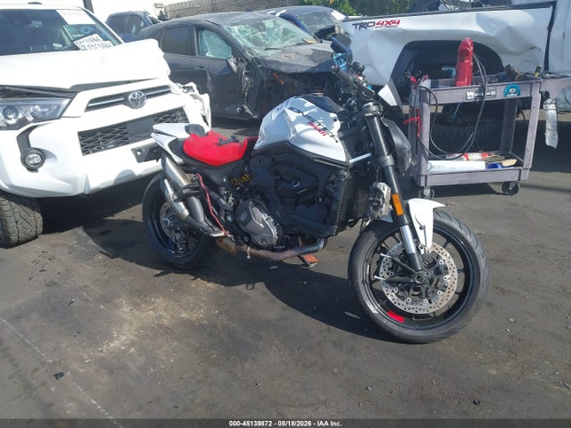 Продажа на аукционе авто 2025 Ducati Monster, vin: ZDMMAMDT4SB009757, номер лота: 45139872