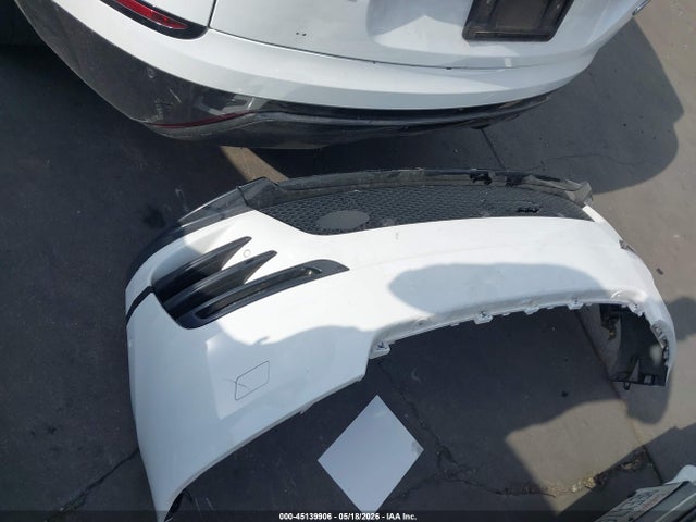 Продаж на аукціоні авто 2019 Land Rover Range Rover Velar P250 R-dynamic Se, vin: SALYL2EX4KA205189, номер лоту: 45139906