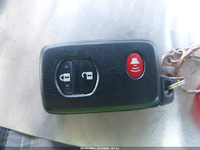 2015 Toyota Prius Three მანქანა იყიდება აუქციონზე, vin: JTDKN3DU0F1887370, აუქციონის ნომერი: 45139914