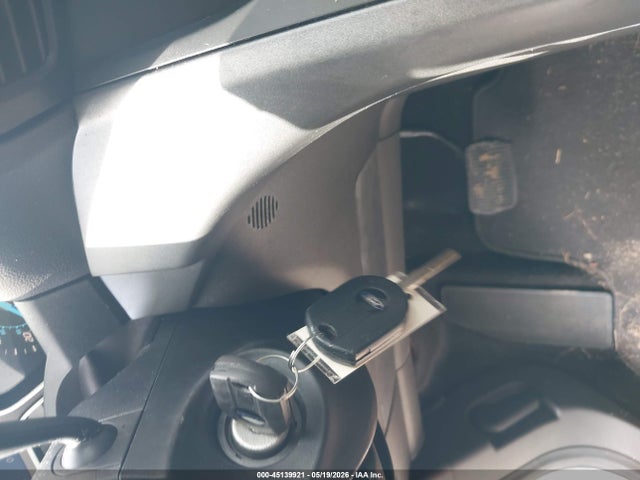Продажа на аукционе авто 2015 Ford Escape S, vin: 1FMCU0F75FUB69109, номер лота: 45139921
