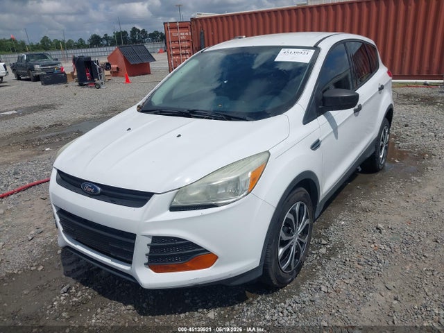 Продажа на аукционе авто 2015 Ford Escape S, vin: 1FMCU0F75FUB69109, номер лота: 45139921