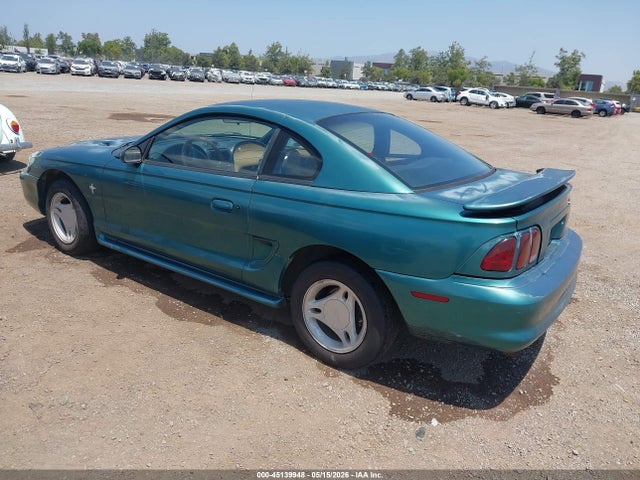 45139948 :رقم المزاد ، 1FALP404XVF122717 vin ، 1997 Ford Mustang مزاد بيع