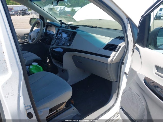 Продажа на аукционе авто 2012 Toyota Sienna Base V6 7 Passenger, vin: 5TDZK3DCXCS185988, номер лота: 45139969