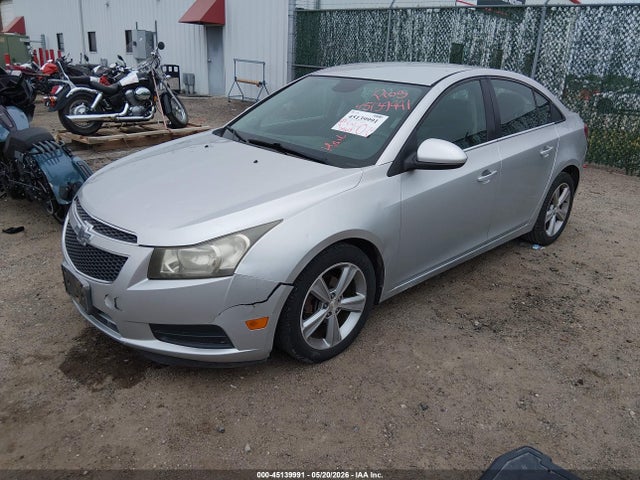 1G1PE5SB8E7309699 Chevrolet Cruze 2lt Auto