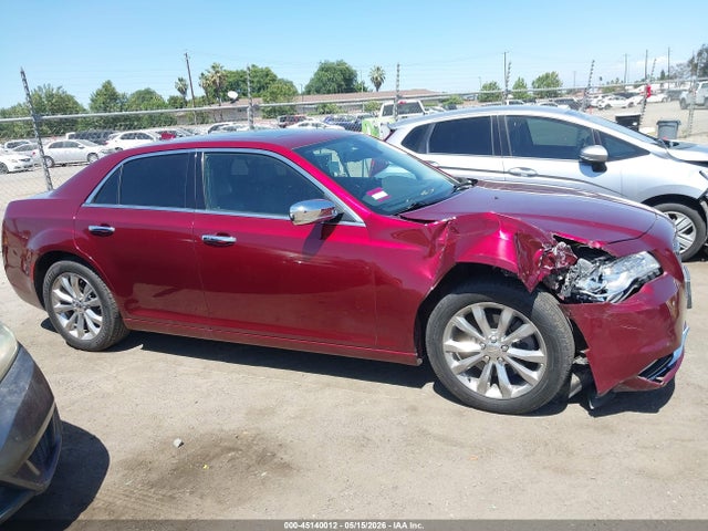2019 Chrysler 300 Limited Awd მანქანა იყიდება აუქციონზე, vin: 2C3CCAKG0KH631595, აუქციონის ნომერი: 45140012