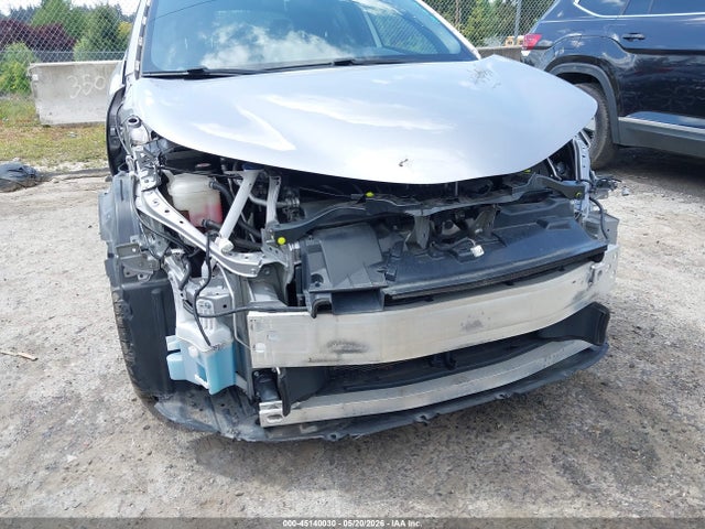 45140030 :رقم المزاد ، NMTKHMBX8LR106246 vin ، 2020 Toyota C-hr Xle مزاد بيع