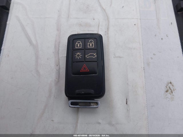 2010 Volvo Xc60 T6/t6 R-design მანქანა იყიდება აუქციონზე, vin: YV4992DZ3A2019453, აუქციონის ნომერი: 45140046