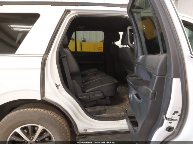 1FMJU1GT2KEA16037 Ford Expedition Xl
