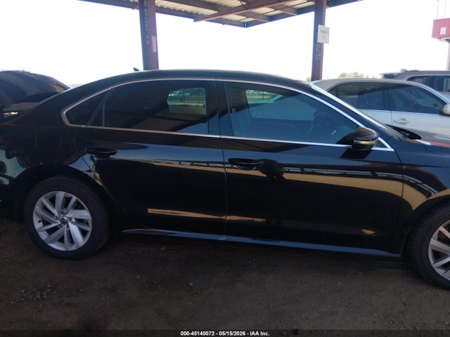 Aukcja sprzedaży 2018 Volkswagen Passat 2.0t Se, vin: 1VWBA7A32JC044165, numer aukcji: 45140072