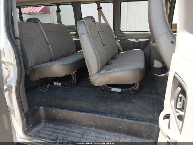 Chevrolet Express 3500 Lt 2018 1GAZGPFGXJ1300486 Image 8