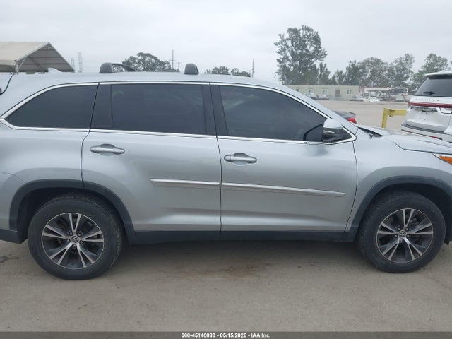 Toyota Highlander Le Plus 2019 5TDZZRFH7KS331334 Image 13