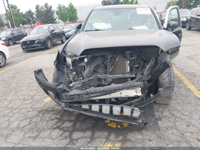 5TFAX5GN0LX181613 Toyota Tacoma Sr5