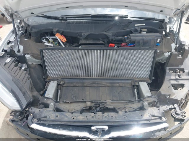 Продаж на аукціоні авто 2020 Tesla Model X, vin: 5YJXCBE28LF270109, номер лоту: 45140124