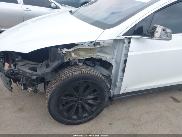 Продаж на аукціоні авто 2020 Tesla Model X, vin: 5YJXCBE28LF270109, номер лоту: 45140124