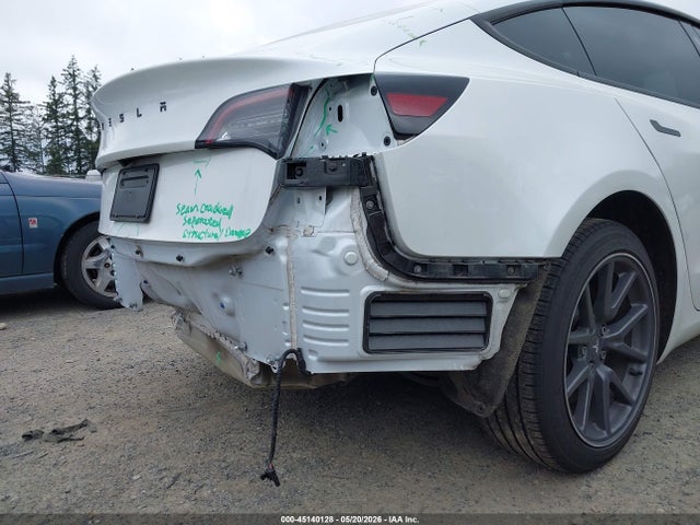Tesla Model 3 Rear-wheel Drive 2022 5YJ3E1EA7NF125687 Image 20