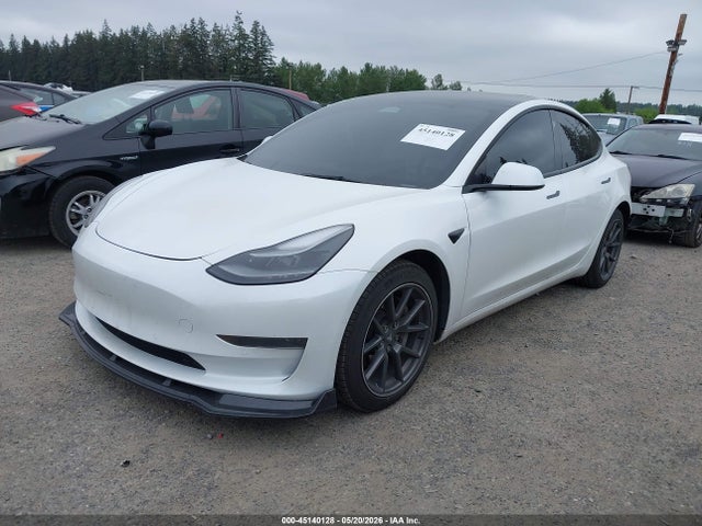 Tesla Model 3 Rear-wheel Drive 2022 5YJ3E1EA7NF125687 Image 2