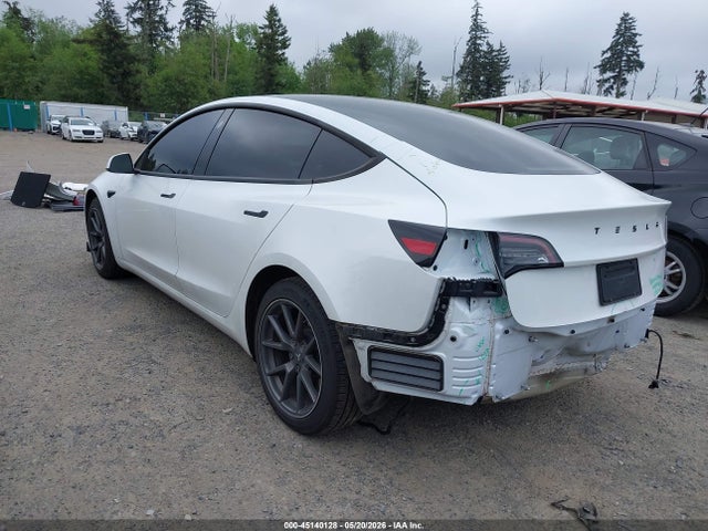 Tesla Model 3 Rear-wheel Drive 2022 5YJ3E1EA7NF125687 Image 3