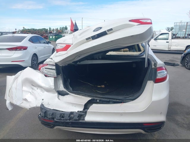3FA6P0T91GR315048 Ford FUSION SE