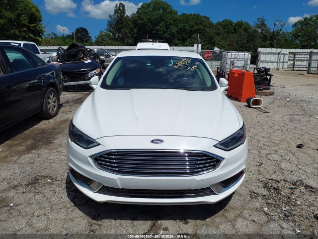 45140180 :رقم المزاد ، 3FA6P0LU9JR172040 vin ، 2018 Ford Fusion Hybrid Se مزاد بيع