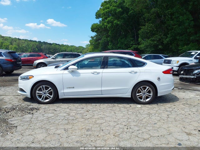 45140180 :رقم المزاد ، 3FA6P0LU9JR172040 vin ، 2018 Ford Fusion Hybrid Se مزاد بيع