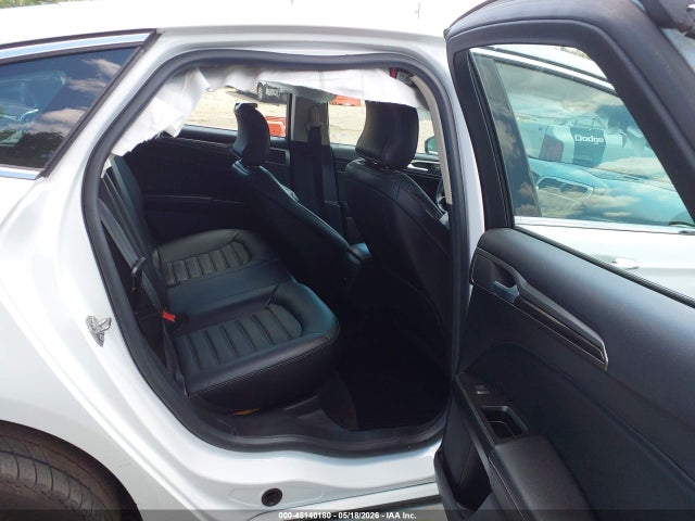 45140180 :رقم المزاد ، 3FA6P0LU9JR172040 vin ، 2018 Ford Fusion Hybrid Se مزاد بيع