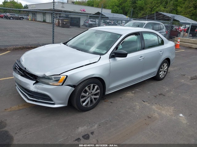 45140183 :رقم المزاد ، 3VWD17AJ3FM307258 vin ، 2015 Volkswagen Jetta 1.8t Se مزاد بيع