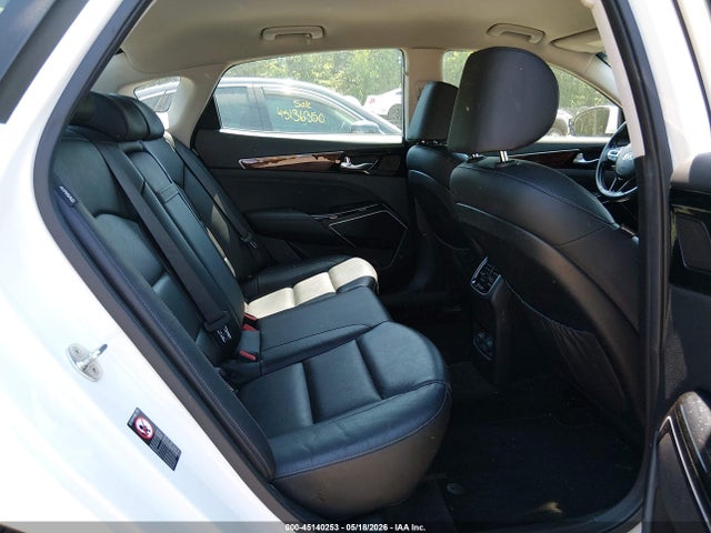 2019 Kia Cadenza Premium მანქანა იყიდება აუქციონზე, vin: KNALB4J16K5172980, აუქციონის ნომერი: 45140253