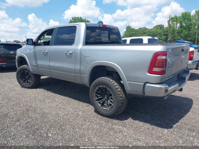 2019 Ram 1500 Laramie  4x4 5'7 Box მანქანა იყიდება აუქციონზე, vin: 1C6SRFJT0KN504653, აუქციონის ნომერი: 45140256
