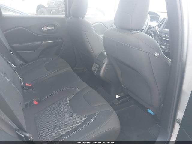 Jeep Cherokee Latitude 4x4 2019 1C4PJMCB9KD440276 Image 8