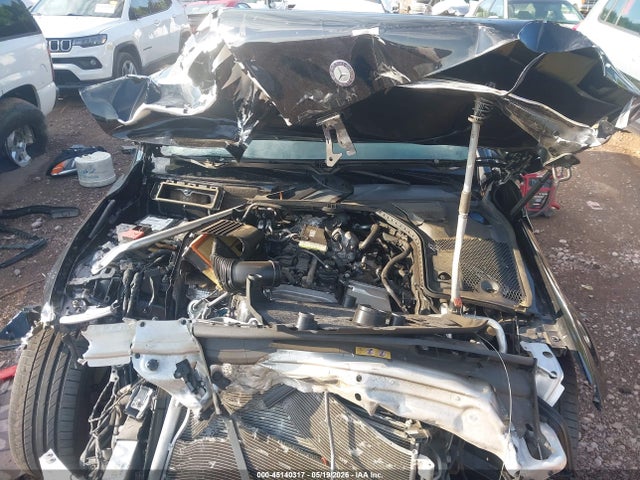 2017 Mercedes-benz C 300 მანქანა იყიდება აუქციონზე, vin: WDDWK4JB9HF527268, აუქციონის ნომერი: 45140317