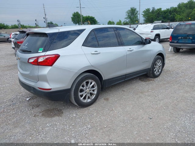 Chevrolet EQUINOX LS 2019 3GNAXHEV2KS511120 Image 4