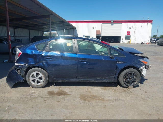 Toyota Prius Two 2015 JTDKN3DU8F1970299 Image 12