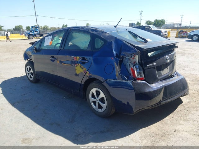 Toyota Prius Two 2015 JTDKN3DU8F1970299 Image 3