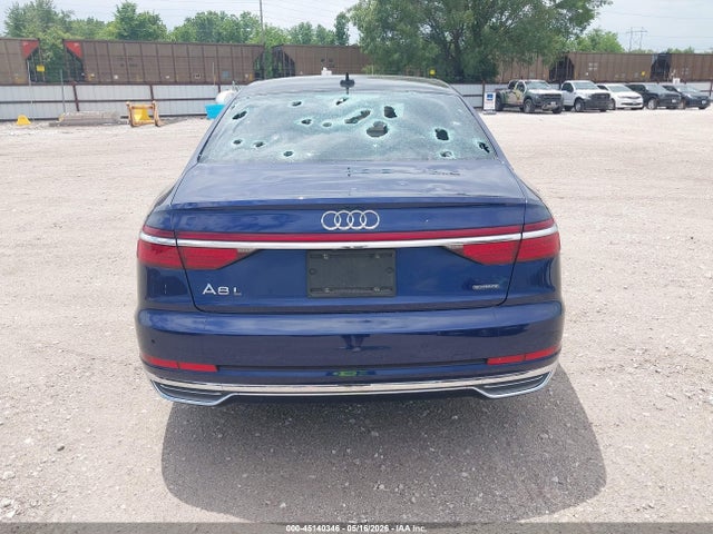 Продаж на аукціоні авто 2019 Audi A8 L 55, vin: WAU8DAF82KN019064, номер лоту: 45140346