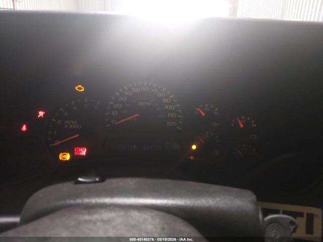 Продажа на аукционе авто 2005 Chevrolet Silverado 1500 Z71, vin: 2GCEK19B951321007, номер лота: 45140376