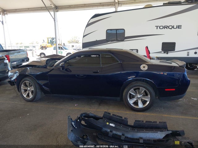 45140387 :رقم المزاد ، 2C3CDZAG4HH611792 vin ، 2017 Dodge Challenger Sxt مزاد بيع