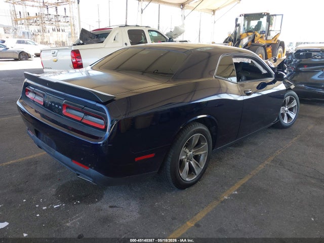 45140387 :رقم المزاد ، 2C3CDZAG4HH611792 vin ، 2017 Dodge Challenger Sxt مزاد بيع