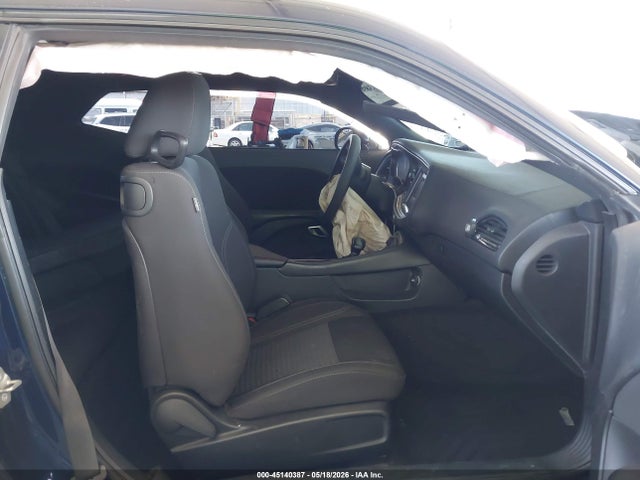 45140387 :رقم المزاد ، 2C3CDZAG4HH611792 vin ، 2017 Dodge Challenger Sxt مزاد بيع