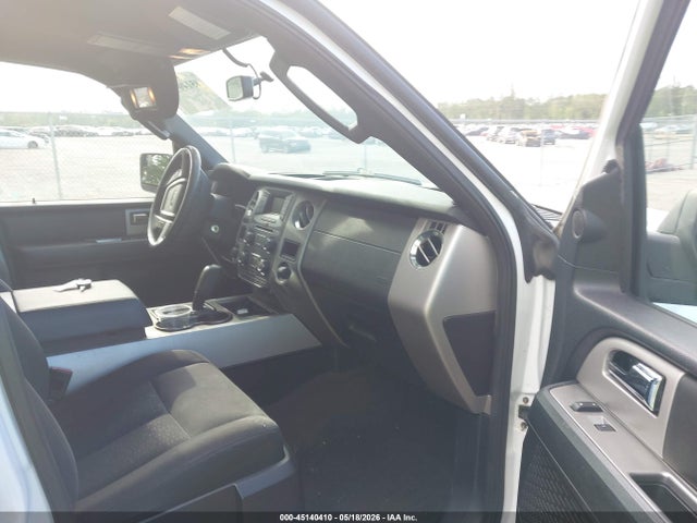 Продаж на аукціоні авто 2017 Ford Expedition Xlt, vin: 1FMJU1JT3HEA78631, номер лоту: 45140410