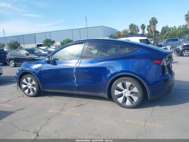 Aukcja sprzedaży 2024 Tesla Model Y Long Range Dual Motor All-wheel Drive, vin: 7SAYGAEE1RF983197, numer aukcji: 45140423