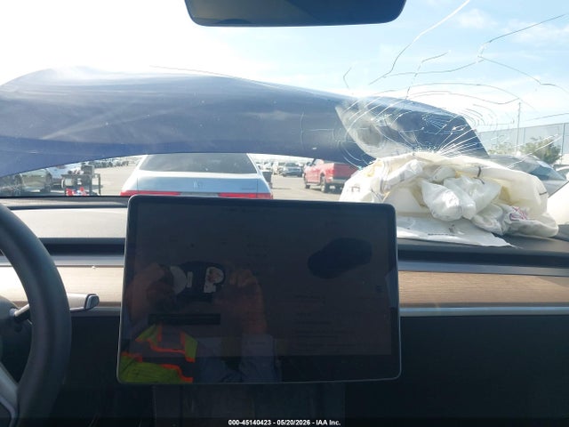 Aukcja sprzedaży 2024 Tesla Model Y Long Range Dual Motor All-wheel Drive, vin: 7SAYGAEE1RF983197, numer aukcji: 45140423