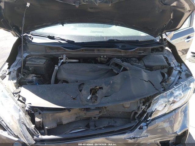 Honda ODYSSEY EX 2018 5FNRL6H53JB052985 Image 10