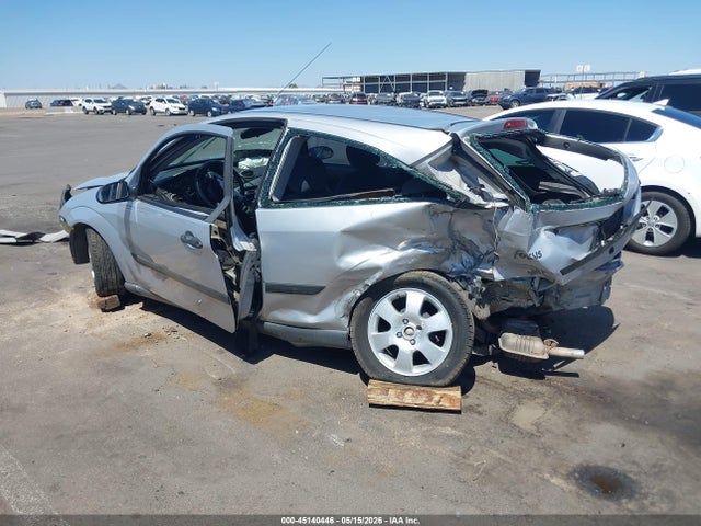 Продажа на аукционе авто 2002 Ford Focus Zx3, vin: 3FAFP313X2R222540, номер лота: 45140446