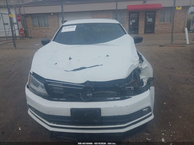 45140466 :رقم المزاد ، 3VWD17AJXGM395453 vin ، 2016 Volkswagen Jetta 1.8t Sport مزاد بيع