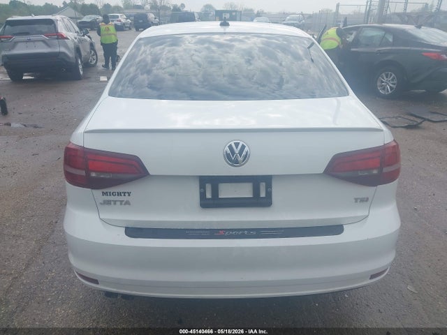 45140466 :رقم المزاد ، 3VWD17AJXGM395453 vin ، 2016 Volkswagen Jetta 1.8t Sport مزاد بيع